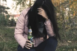 Como saber si tu pareja es alcohólica causas