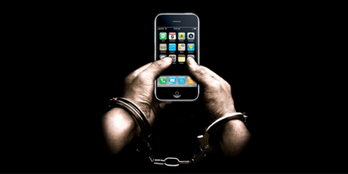 Enganchados al móvil adiccion